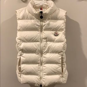 Moncler Vest 100% Authentic 💯💯💯